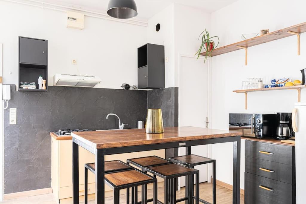 Le Charmant Hello Palois-T2-Wifi Lägenhet Pau Exteriör bild