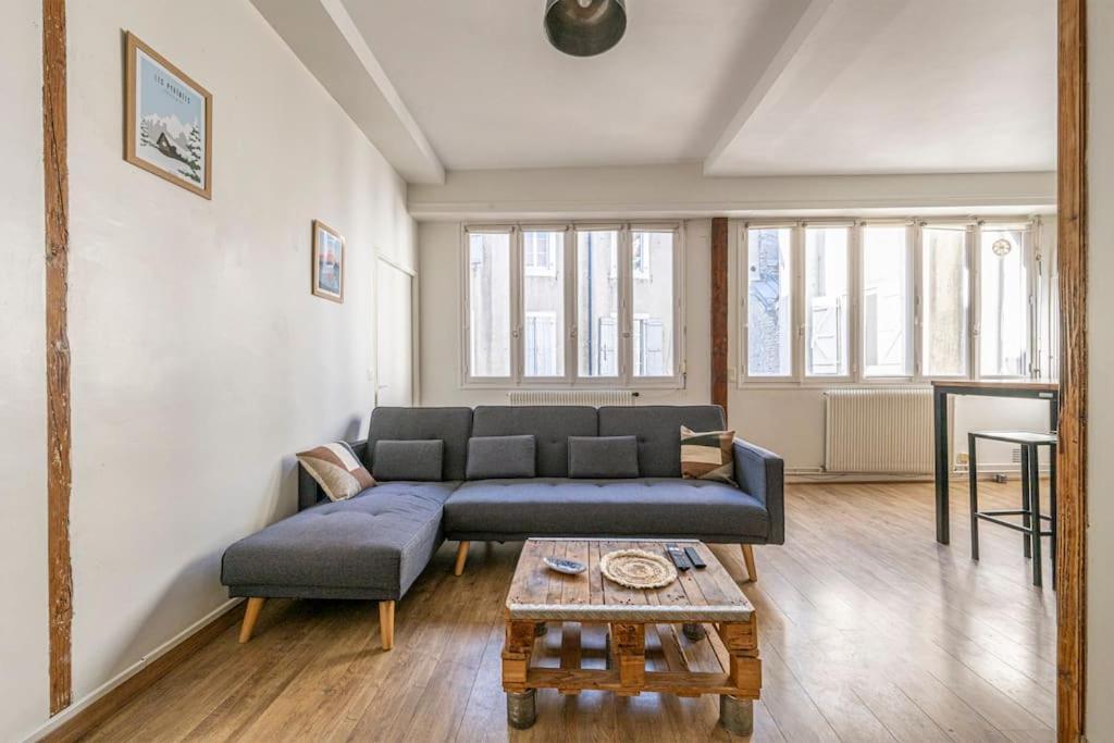 Le Charmant Hello Palois-T2-Wifi Lägenhet Pau Exteriör bild